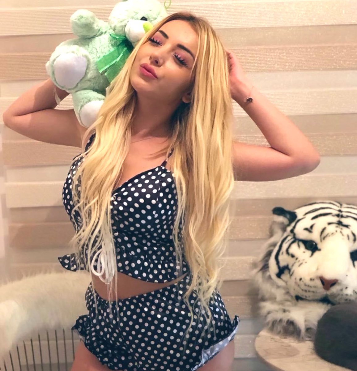 Avcılar Escort Elit Görüşen Bayan Betül